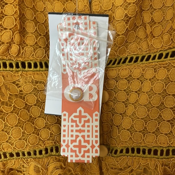 Yellow NWT Gianni Bini dress - Picture 4 of 5